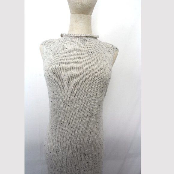 Cloth brand knitted sleeveless sweaterdress with slits Size Small - Picture 5 of 14